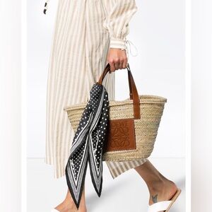 Loewe Anagram Straw Raffia medium Basket Bag